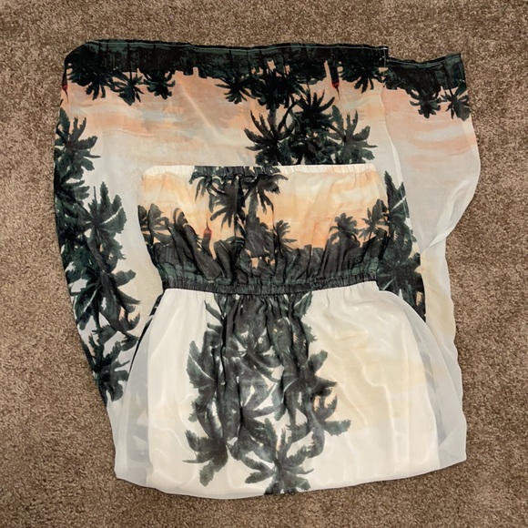 Wild Sleeveless Dress - Picture 3 of 9